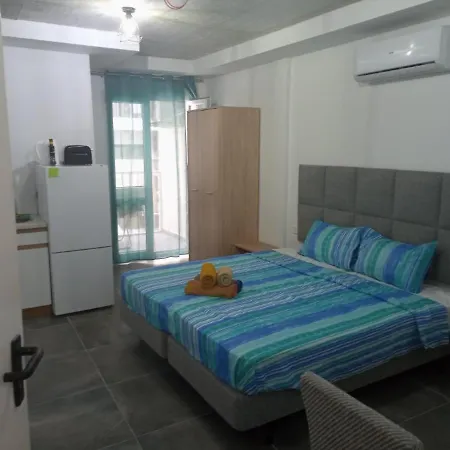 New Marina Studio Apartamento *